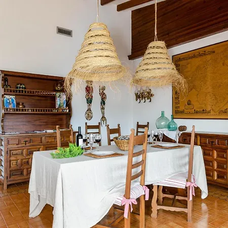 Yourhouse Marquesi * Lluc
