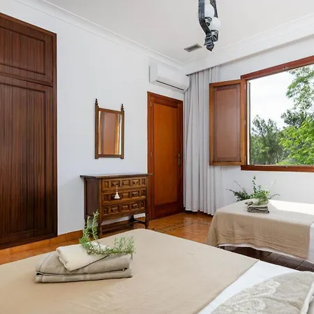 Yourhouse Marquesi * Lluc